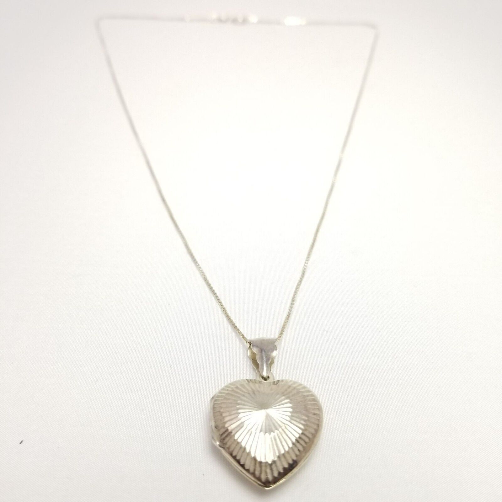 Vintage Sterling Silver Heart Locket Pendant Neck… - image 10