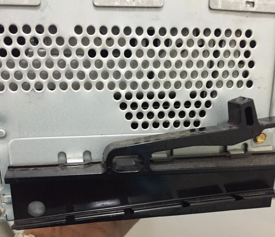 ✅98-02 CHEVY GM TAHOE YUKON SILVERADO LS Z-71 1500 BLUETOOTH RCA AUX COMBO - Image 4 of 4