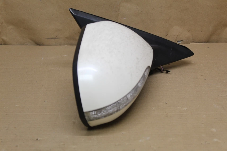 Оригинальное боковое зеркало заднего вида для Acura TSX 2004–2008 годов выпуска под правую руку со стороны пассажира - Изображение 2 из 4