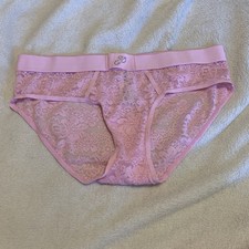 Victorias Secret PINK Hiphugger / Hipster Panties Shine Patch Pink Lace M NWT s