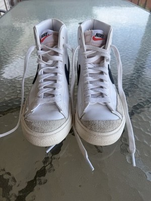 Nike Blazer Mid  77 Vintage White/Black   Women's Size 7