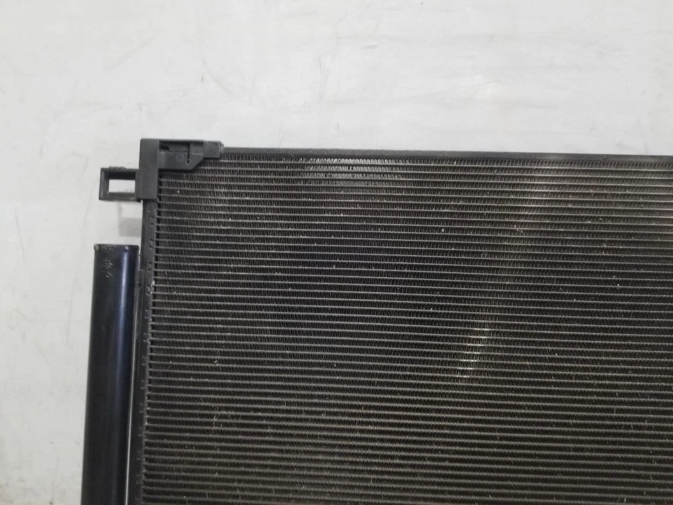 19 2019 LEXUS ES350 3.5L AC CONDENSER  - Image 2 of 4