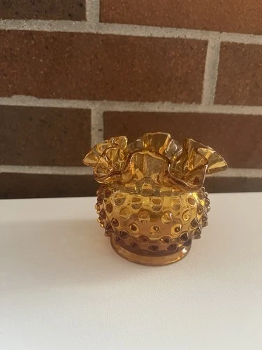 BEAUTIFUL VINTAGE FENTON Small Amber Hobnail Art Glass Ruffled Rim Vase 3"H