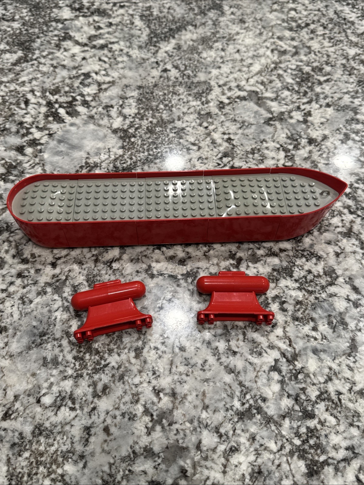 Vintage LEGO - Fire Fighter Boat Full Hull 775 316 With 2 Red Keels