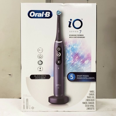 oral b io ™ series 7 electric toothbrush in onyx black