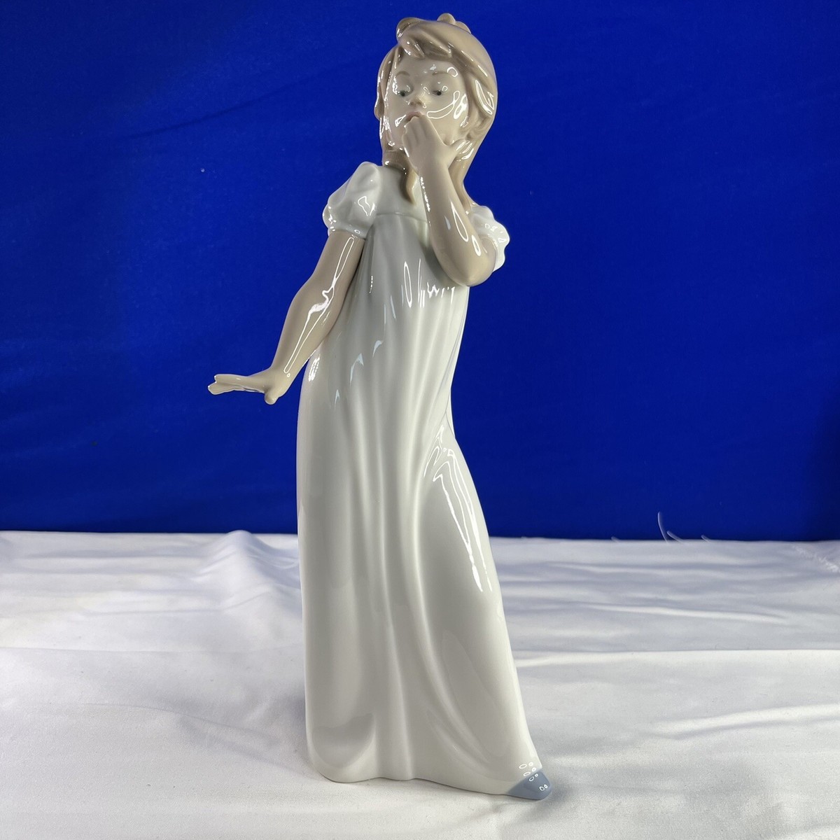 Vintage NAO/Lladro 