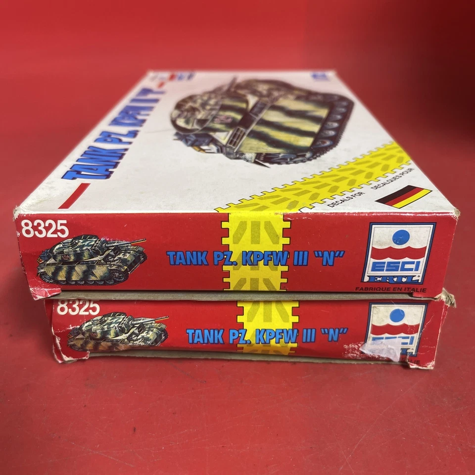 RARO Vintage ESCI 1/72 Panzer KPFW III "N" Modelo Plástico Tanque Kit #8325 Lote 2 Foto 3 de 4