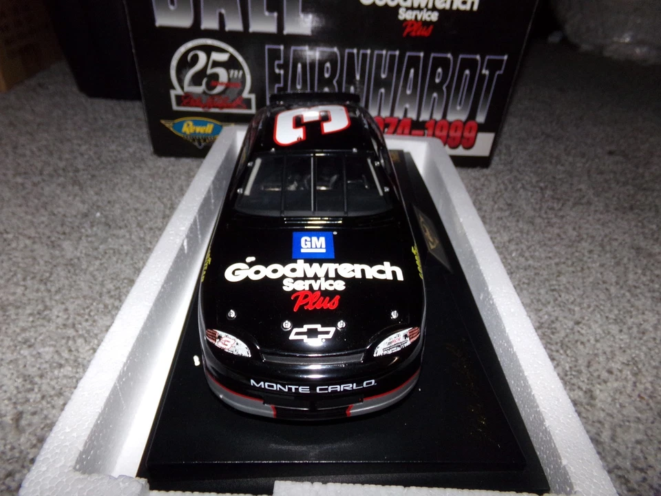 1/18 DALE EARNHARDT SR #3 GMGWSP 25TH ANNIVERSARY  1999  REVELL NASCAR DIECAST - Image 2 of 4