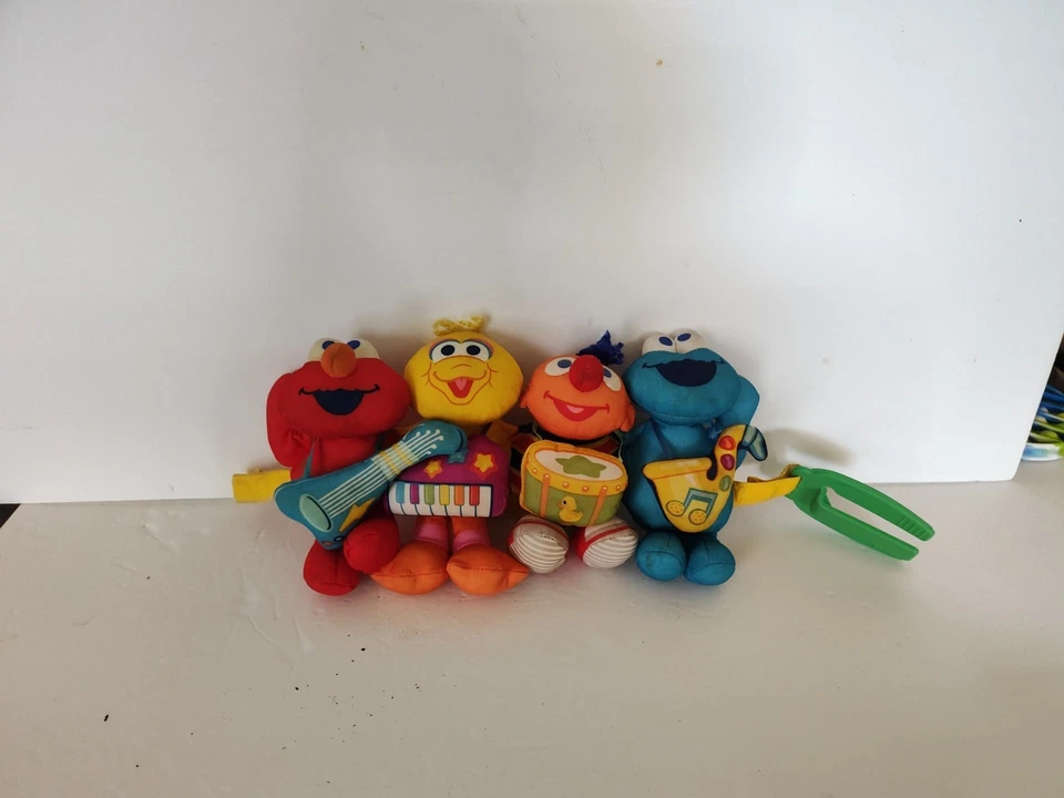 Vintage Fisher Price Sesame Street Elmo & His Traveling Band Stroller Crib Toy - Image 2 of 4