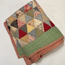 Vintage 1930s Feed Sack Quilt Hand Quilted Thousand Pyramids 88x65” Depression