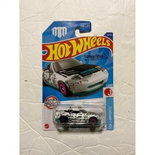 Hot Wheels '91 Mazda Max-5 Miata