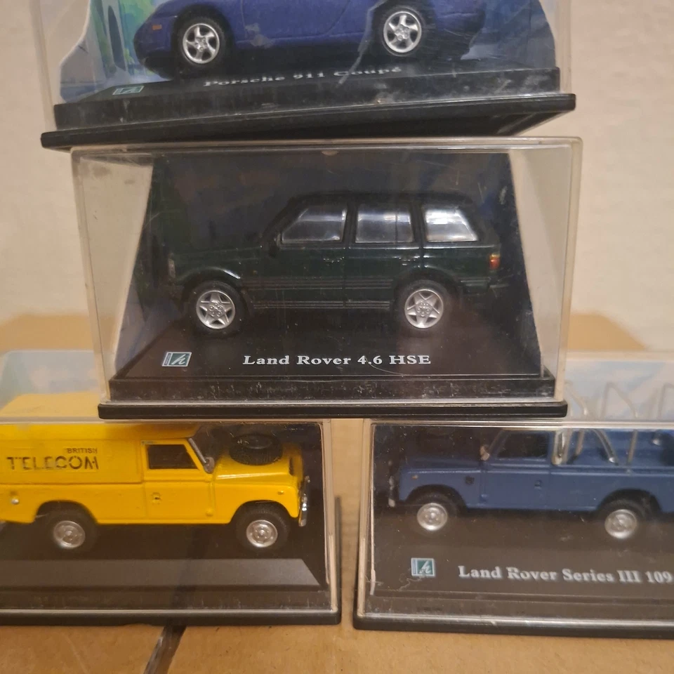 Cararama 1/72 Scale Land Rover x3 inc B T. plus Porsche 911 Coupe. (17) - image 4 of 4