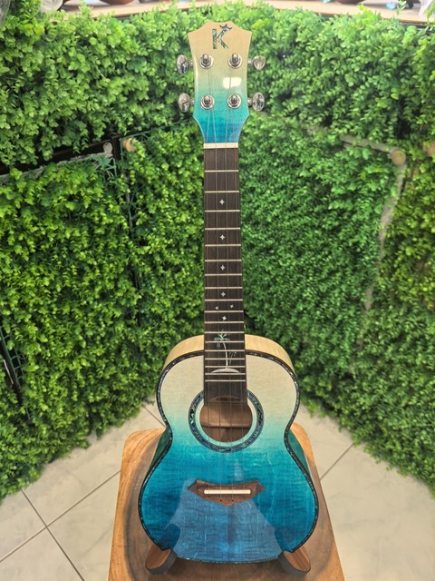 Kamehameha Ukulele KC-28 Solid Top Tiger Maple Concert