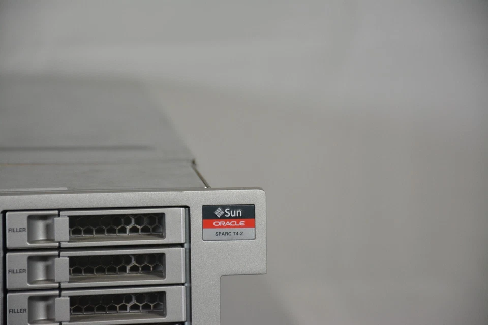 Sun ORACLE  T4-2  2.85GHz 8-Core 128GB 4x 300GB SAS DVD 2PSU - Image 3 of 3