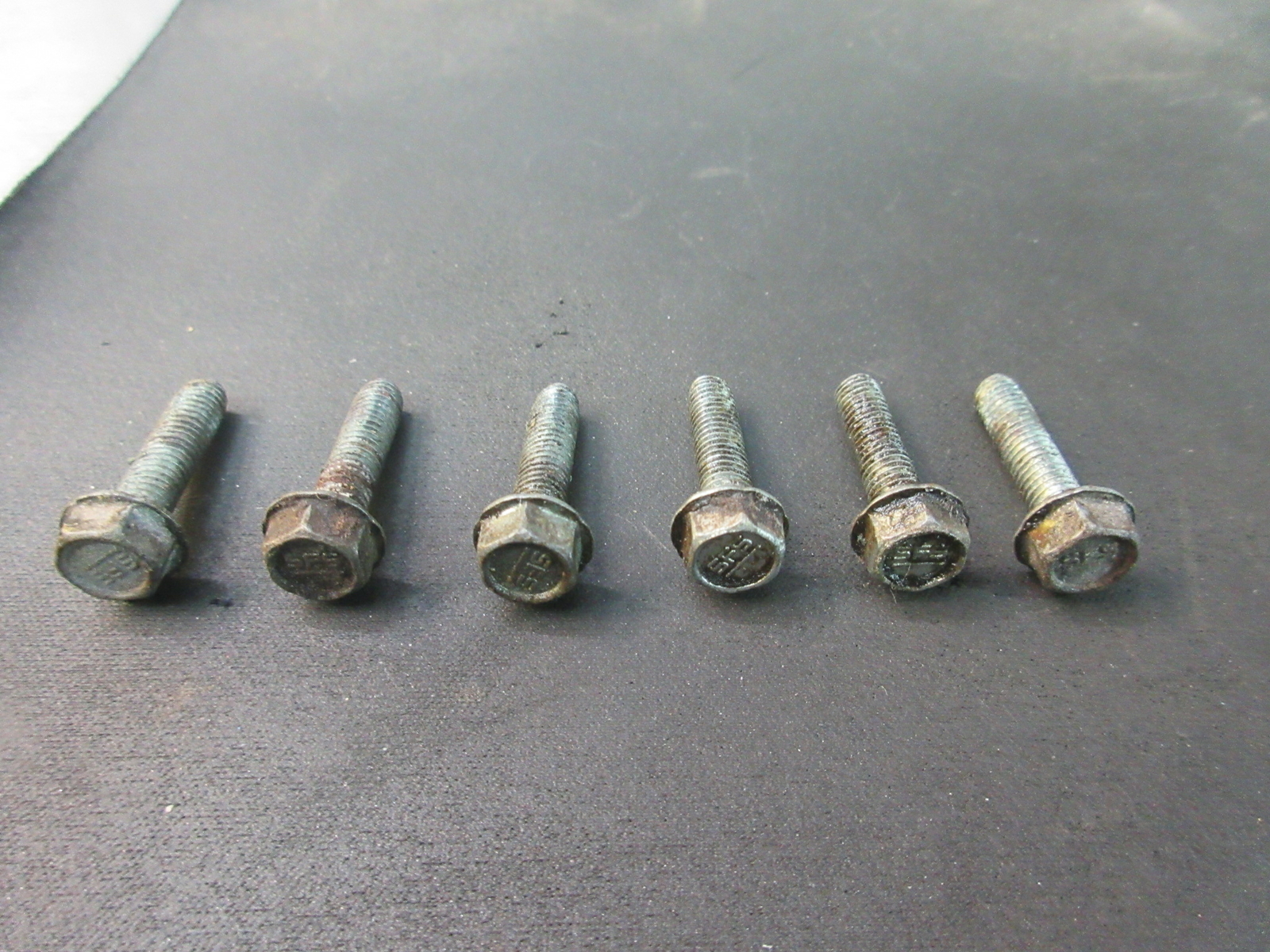 99 SKIDOO SKI DOO 700 GRAND TOURING INTAKE BOOT BOLT BOLTS SET M5X20