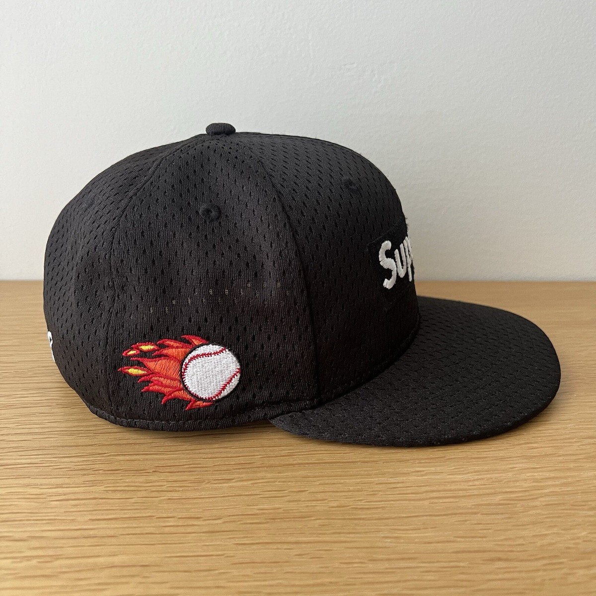 Supreme x New Era Mesh Black Box Logo 7 1/8 Fitted Hat Cap Supreme x New Era Mesh Black Box Logo 7 1/8 Fitted Hat Cap