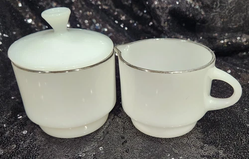 Vintage Anchor Hocking Vienna Lace Milk Glass Creamer & Sugar Set W/ Silver