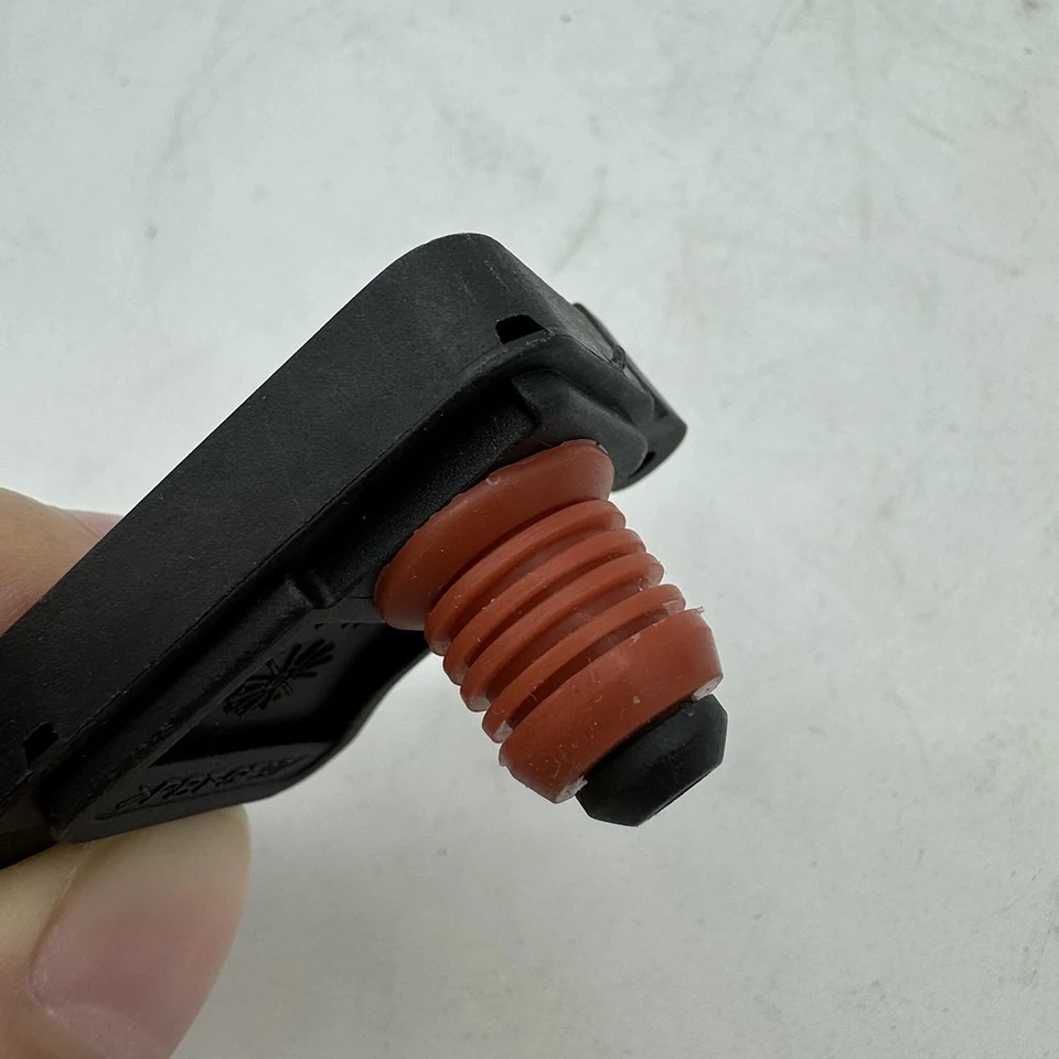 Sensor de presión colector Bosch MAP 16212460 para Chevrolet GMC Buick Pontiac NUEVO Foto 3 de 4