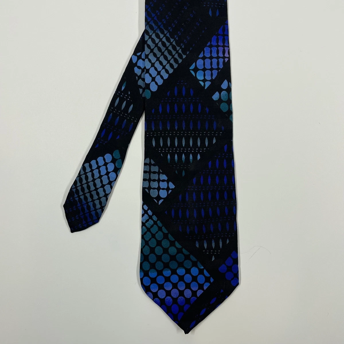 ネクタイ ISSEI MIYAKE character print necktie ISSEY MIYAKE Takashi Murakami Graphic tie Issey Miyake | eBay
