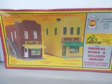 AHM~ GENERAL STORE & BILLIARD PARLOR BUILDING KIT~SEALED ~LIGHTED KIT ~HO SCALE