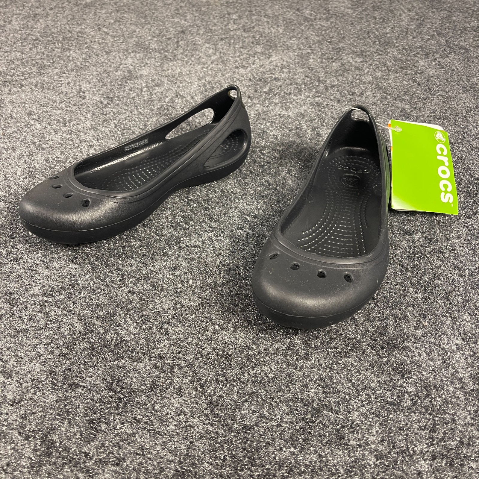 NWT Crocs Kadee Slingback Iconic Comfort Black Slip On Shoes Women's Size 7