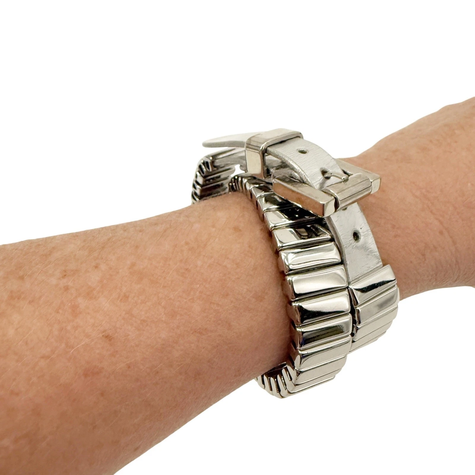 Bracciale Michael Kors tono argento metallo e pelle avvolgente fibbia regolabile