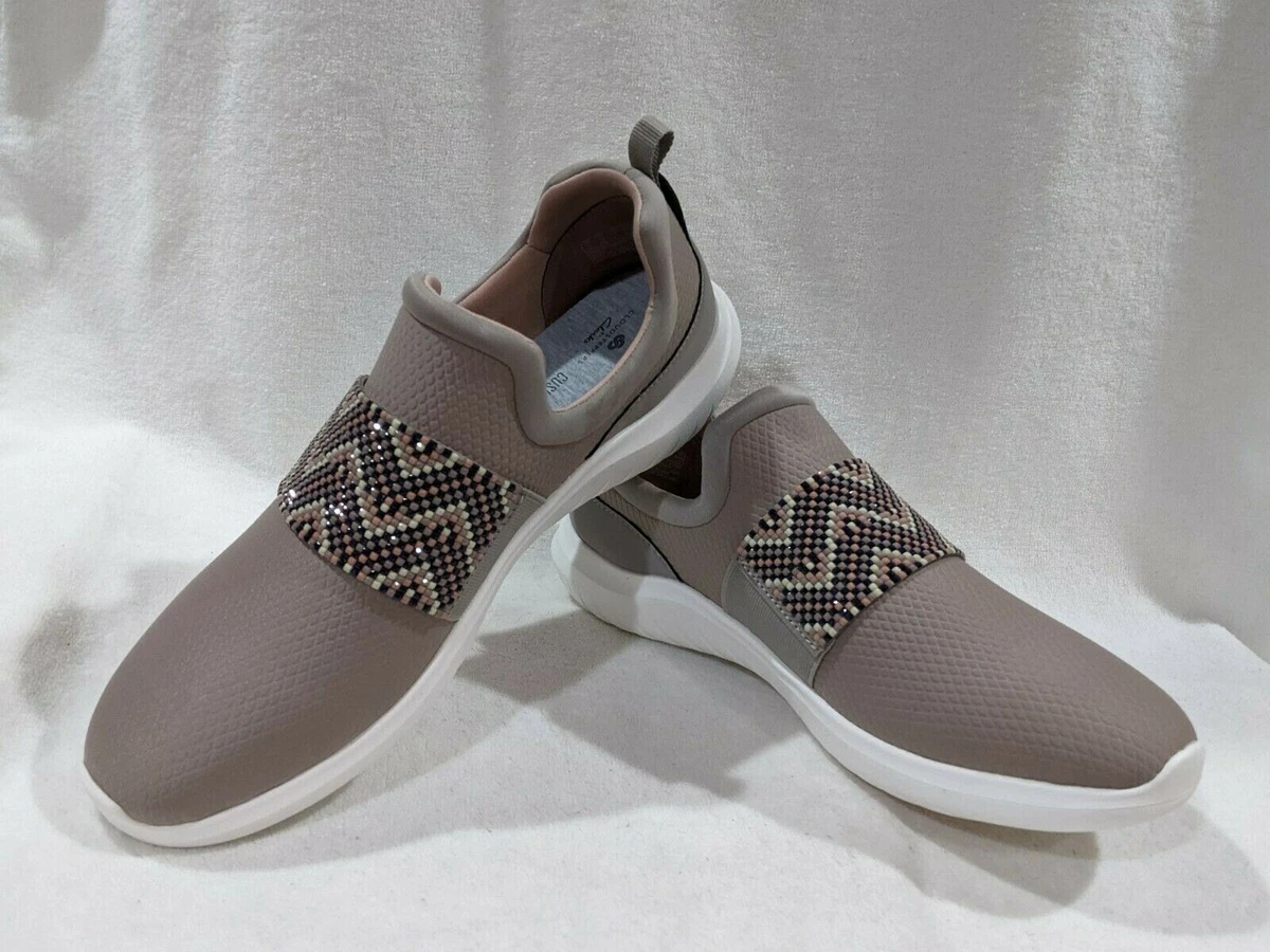 Clarks cloudsteppers shop sneakers