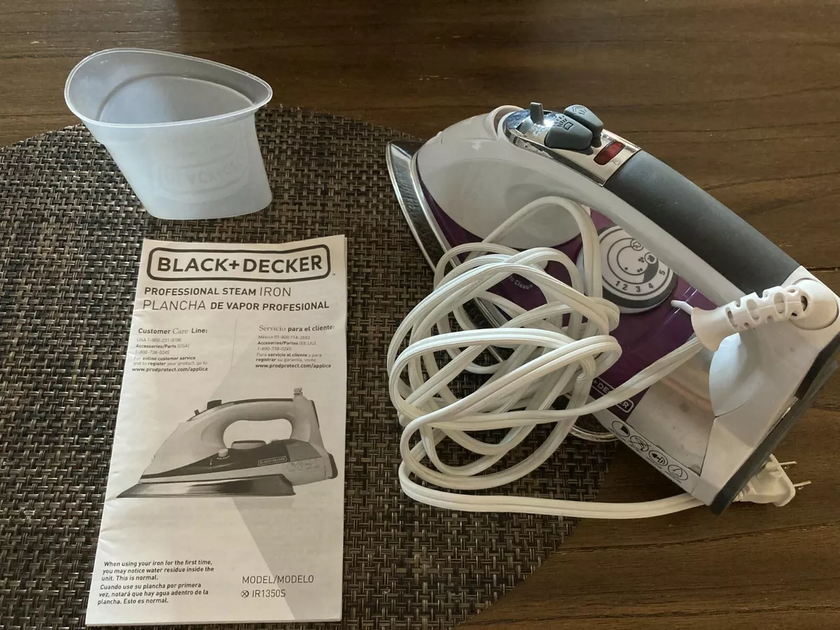 BLACK+DECKER 2-in-1 Steamer Iron