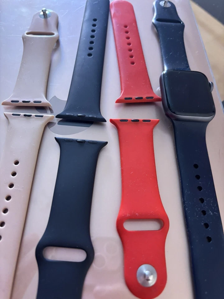 Apple Watch Serie 4 GPS 40mm - Imagen 2 de 4