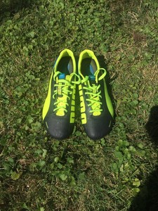 puma evospeed black yellow