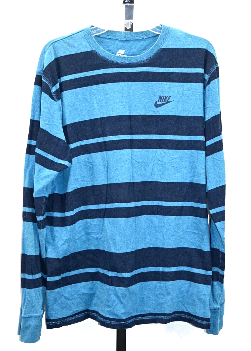 Nike hotsell striped tee