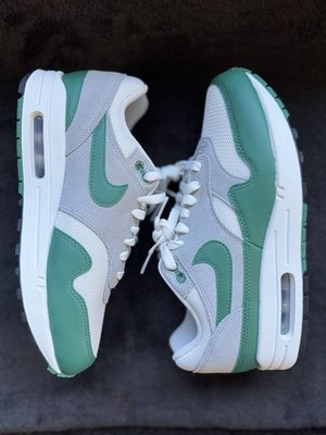 Nike Air Max 1 Essential Evergreen Aura | US 7.5 | EUR 40.5