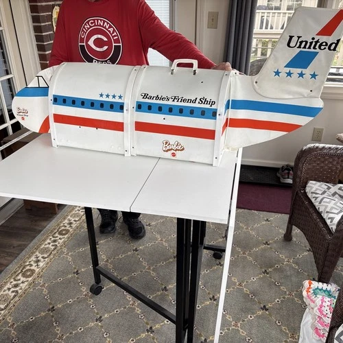 Vintage 1970s Mattel Barbies Friendship Airplane Jet Playset Toy United Airlines