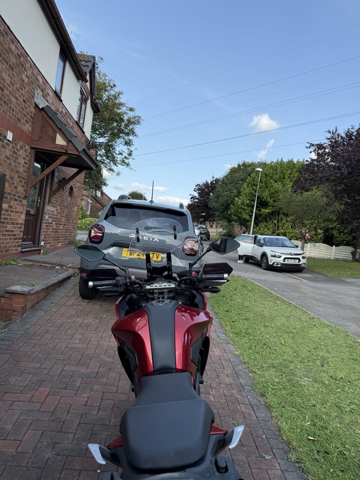 Picture 7 of 9