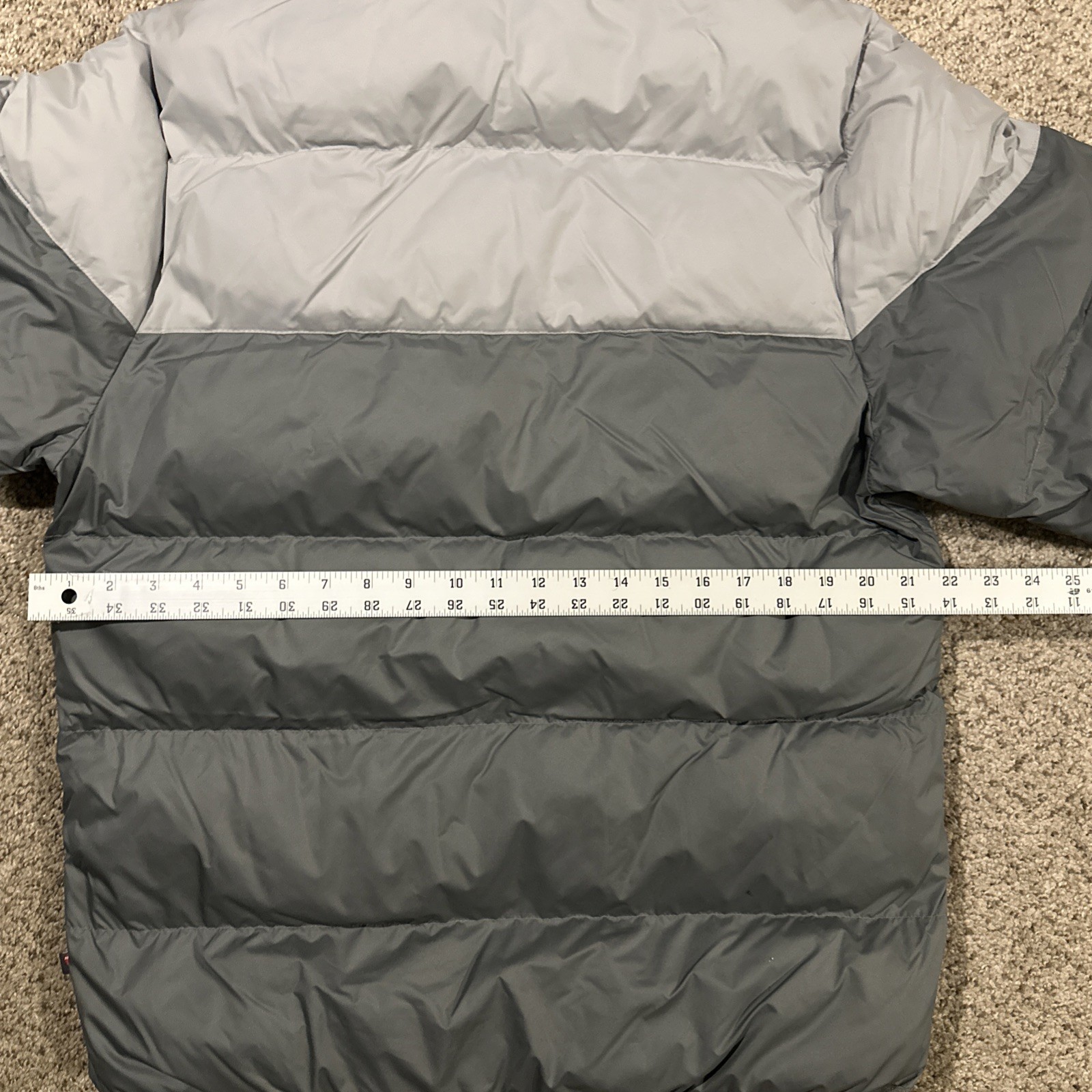 Nike Windrunner PrimaLoft Men's Storm-FIT Hooded Puffer Jacket Medium FB8185-077 thumbnail 10