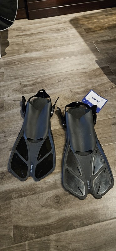 CAPAS Snorkel Fins, Swim Fins Travel Size Short Adjustable Gray ML/XL
