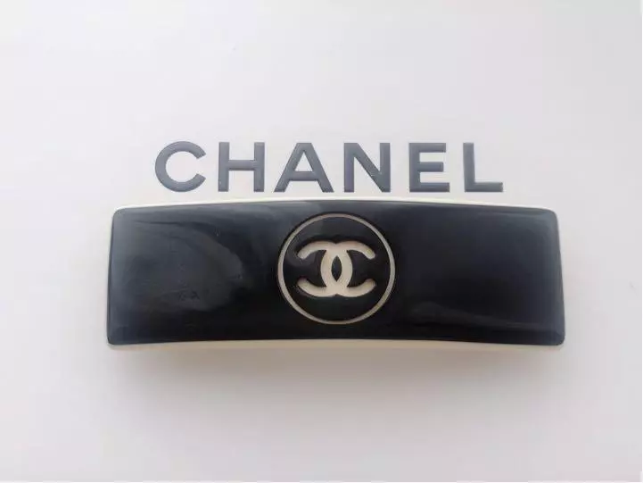 CHANEL Hair Barrette Rare Accessory Black Beige CC Mark Design 3cm×9cm  Authentic