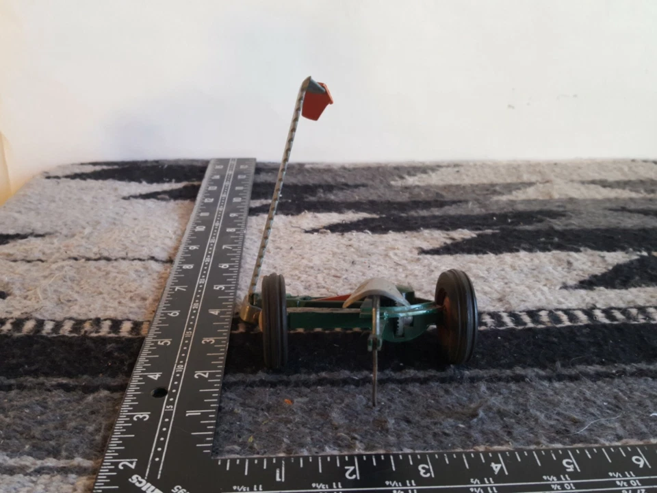 New Idea Sickle Mower 1/16 Diecast Farm Implement Replica Collectible by Topping - Image 3 of 4