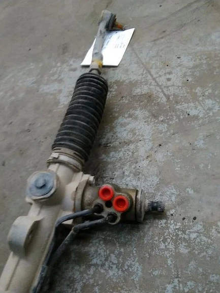 Portaequipajes y piñón de dirección Hyundai Sonata 2006-2008 Foto 2 de 3