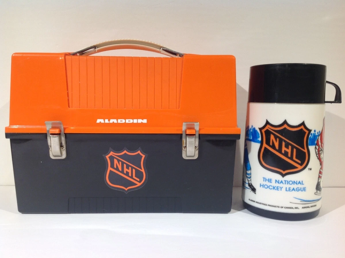 1970 s CANADIAN NHL HOCKEY PLASTIC DOME LUNCH BOX THERMOS FROM