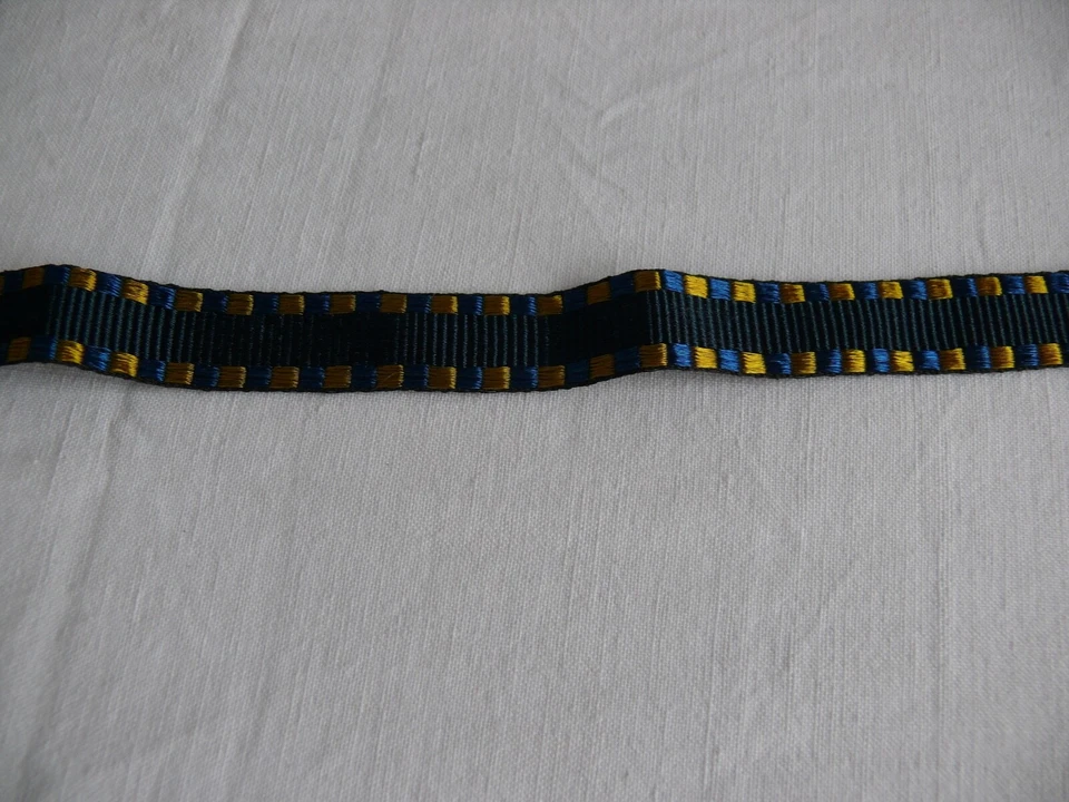 Ancien galon tissage soie passementerie 3,29 m en 4 métrages - Photo 2/4