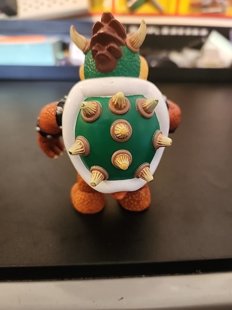 1999 Mario Kart 64 Bowser Action Figure ToyBiz Nintendo Rare toy