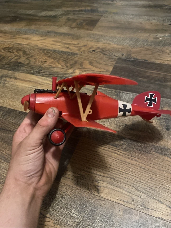 PLANO CONTROLADO VINTAGE TESTORS DÉCADA DE 1960 FOKKER RED BARON CONTROL LINHA MOVIDA A GÁS - Imagem 2 de 4