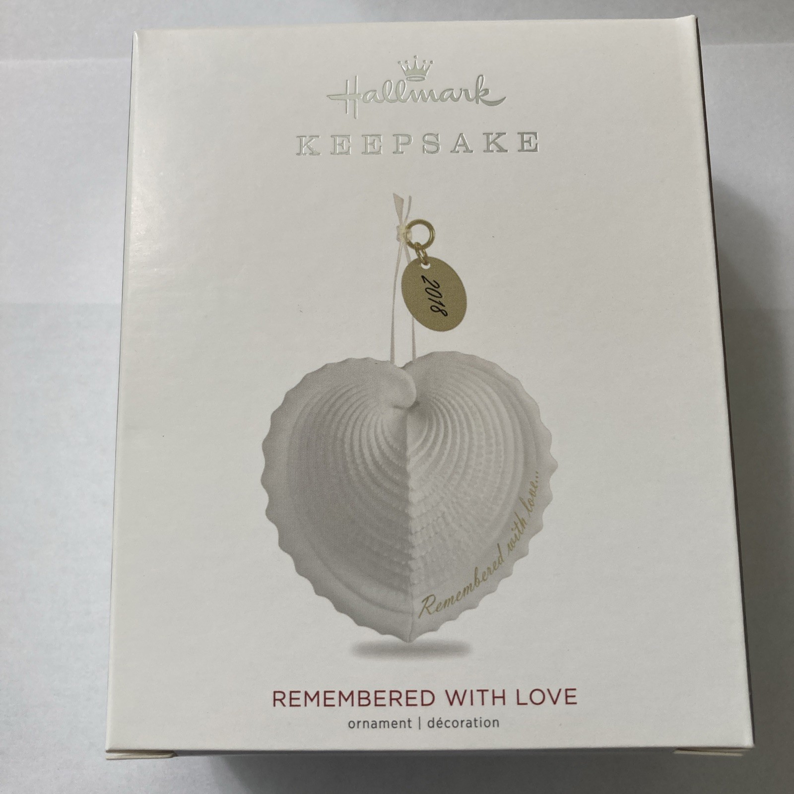 2018 Hallmark Remembered with Love Porcelain Heart Memorial Ornament NEW