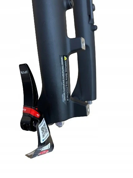 SR Suntour NEX-E25 Suspension Fork 28" Disc Brake 15 × 100 mm Axle - Image 4 of 4