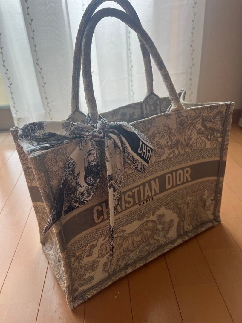 Christian Dior tote bag large capacity beige/gray