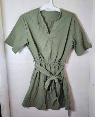 New Cupshe Women's Green Short-Sleeve V-Neck Swimsuit Cover Dress Size XS