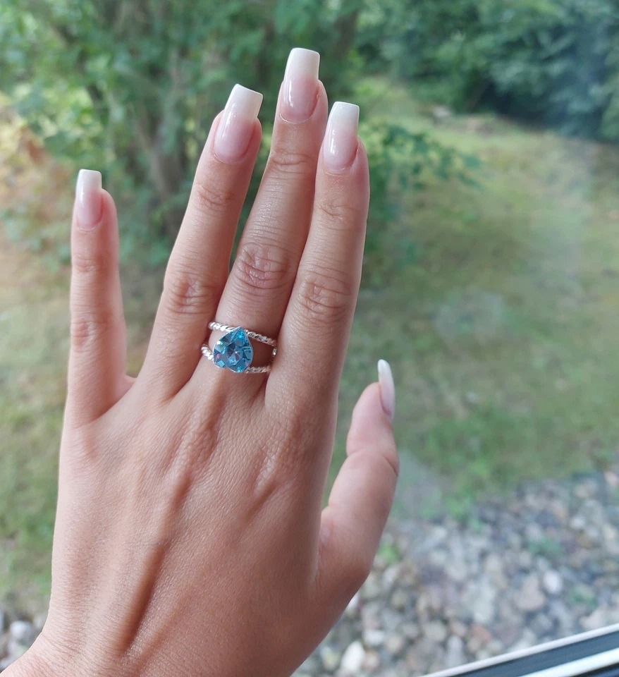 Herz Ring mit Swarovski Kristall, Strass Ring, Cocktail Ring Herz Schmuck Gesche - Bild 4 von 4