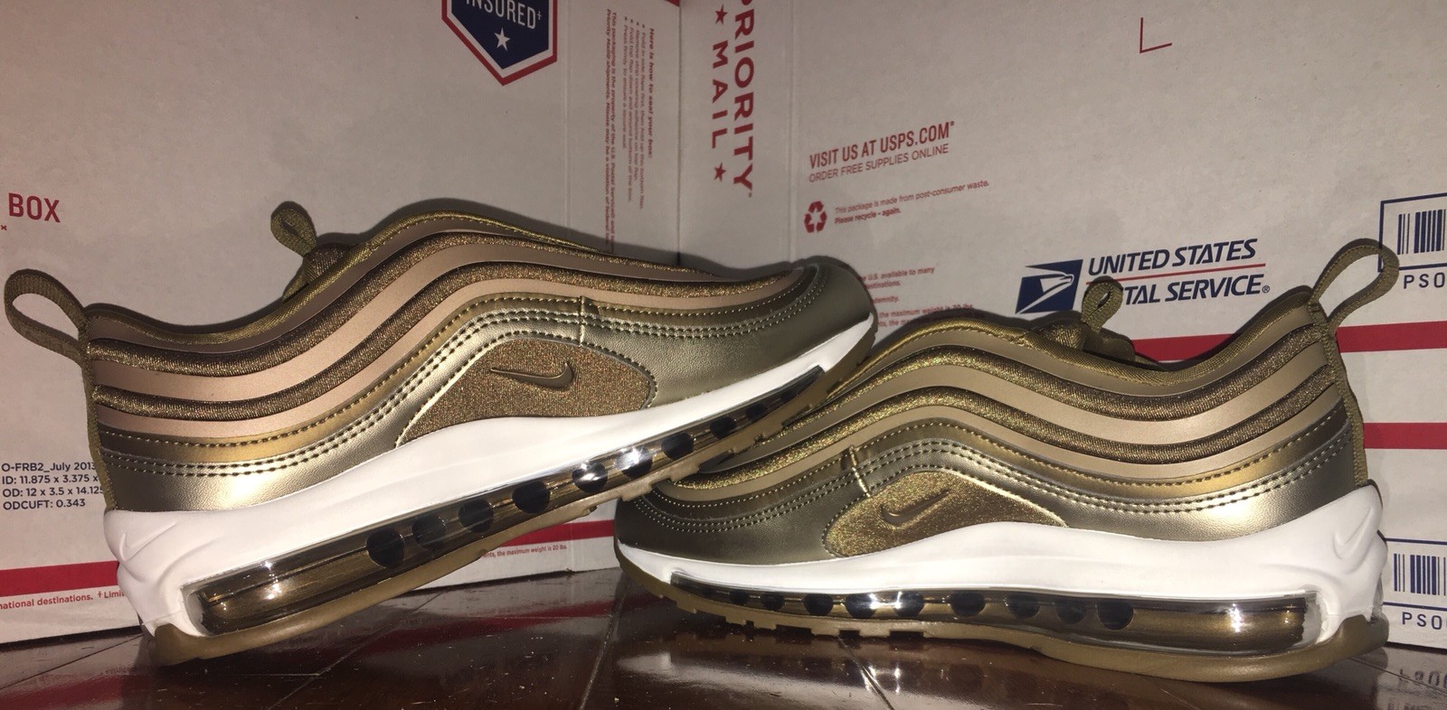 Nike Air Max 97 Ultra Womens (917704-901) Metallic Hazel Running Shoes Size 8 Nike Air Max 97 Ultra Womens (917704-901) Metallic Hazel Running Shoes Size 8