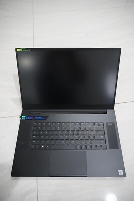 Razer Blade Pro 17 i7-10875H RTX 2080 Super Max-Q 16GB 512GB SSD